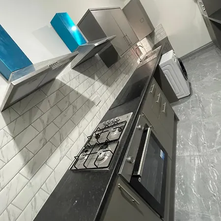 Luxurious En-Suite Room 3-2